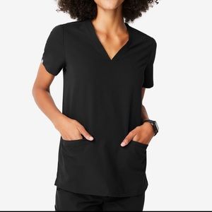 Black Casma Three Pocket Scrub Top